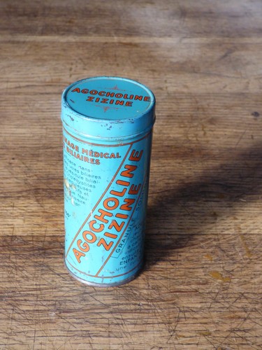 Ancienne boîte métallique - boîte,