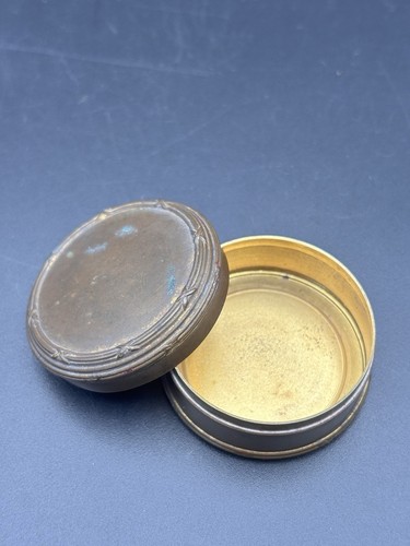 Petite boîte mouche - boîte, À