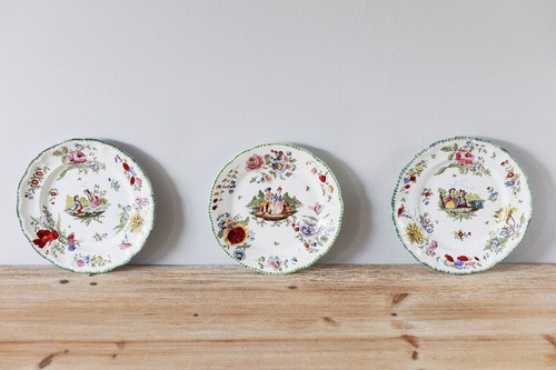 Lot assiettes anciennes - lot,