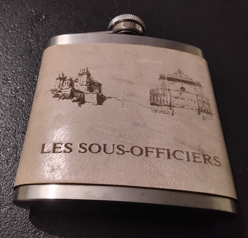 Armée militaire flasque - militaire, à