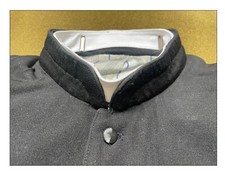 Col Soutane aumônier catholique curé prêtre Lorraine barrette saturne Bretagne