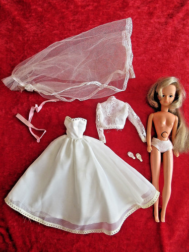 Poupee tressy bella - poupee,