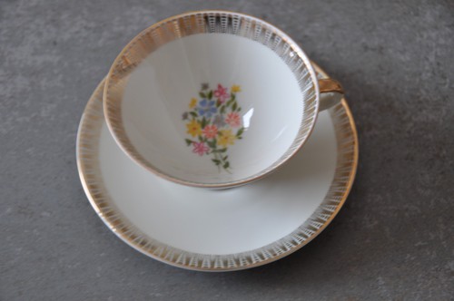 Pièces tasse soucoupe - 2, +