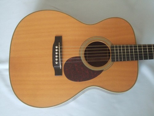 Martin 28v natural spruce - om-28v,