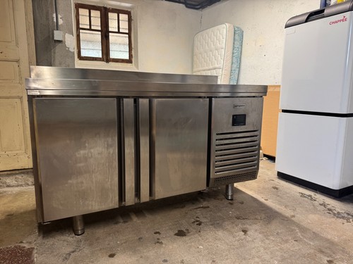 Table refrigérée