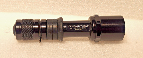 Surefire combatlight - z2,