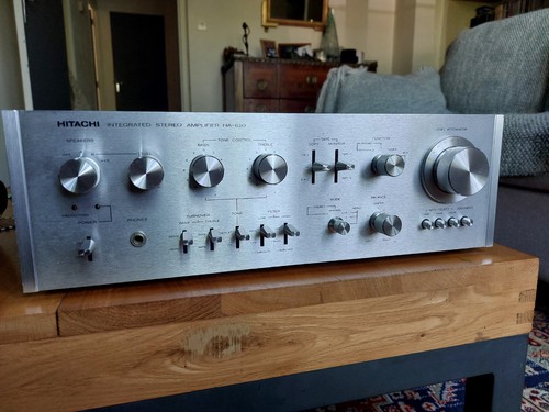 Ampli hitachi 610 - ampli,