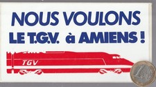 C40 train. SNCF. TGV. par Amiens