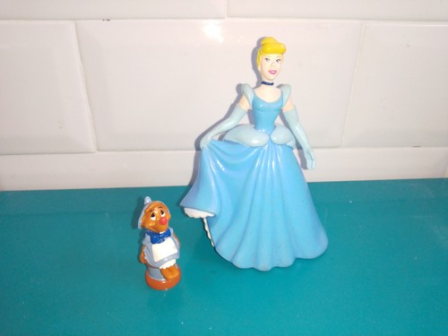 Lot figurines disney - lot,