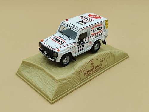 Mercedes 280 142 - 1/43,