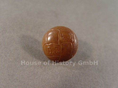 148301 bouton pour - un,