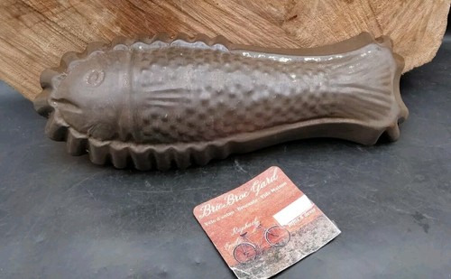 Ancien moule forme poisson - forme, de
