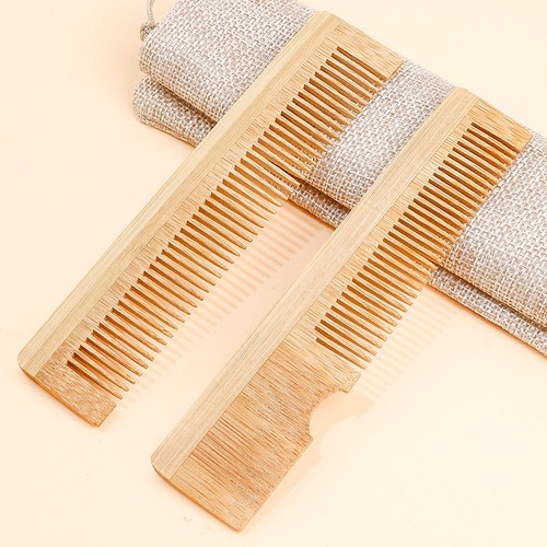 Peigne moustache pour - à,
