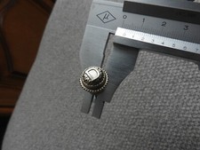 ANCIEN BOUTON POIGNEE EN