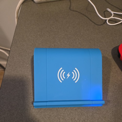 Wireless bluetooth speaker - bluetooth,