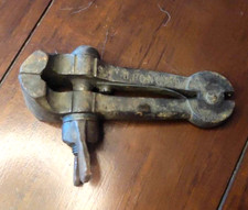 Ancien étau serrage a - étau,