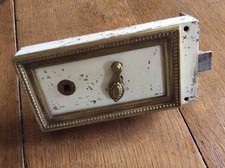 Ancienne serrure de porte avec dorure + sa clé