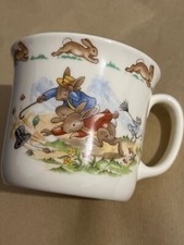 tasse  , porcelaine porcelaine anglaise Royal Doulton Bunnykins 