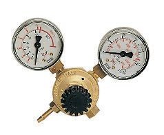Régulateur gaz avec - gaz,