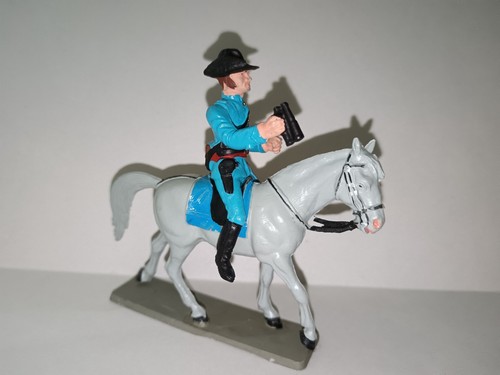 Starlux western sécession - starlux,