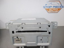 AUTORADIO  RECEPTEUR OPEL ASTRA IV  23499778  2560050