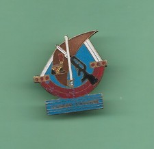 PIN'S MILITAIRE *** 2e REGIMENT D'INFANTERIE ***