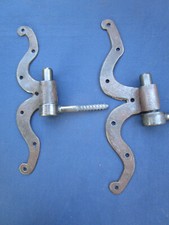 2 moustaches fer forgé