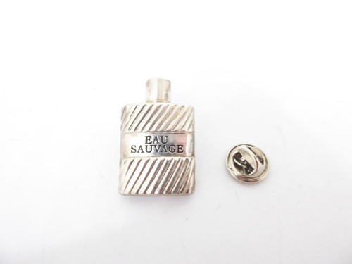 Pin pins badge - pin, parfums