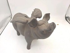 Vintage cochon en fonte ailes