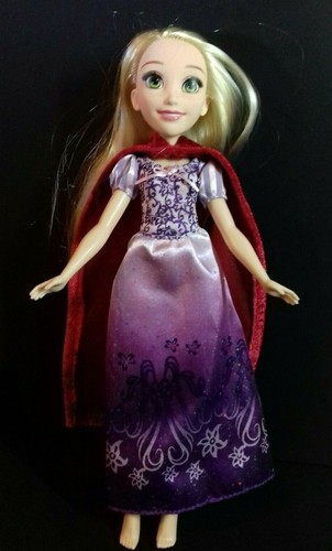 Poupee disney raiponce - disney,
