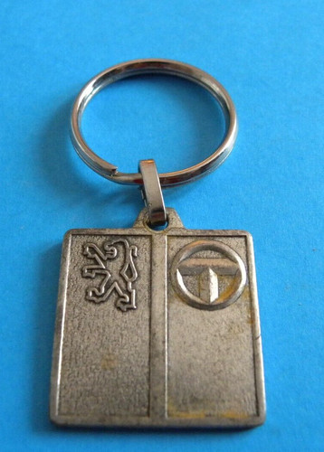 Porte clé automobile peugeot - clé,