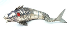 Énorme figurine poisson