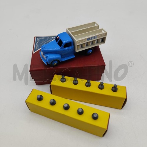 Dinky toys camion berliet - toys,
