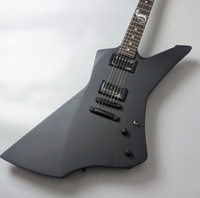 LTD SNAKEBYTE -Black Satin-