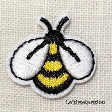 ÉCUSSON PATCH thermocollant, PETITE ABEILLE ** 3 x 3 cm **  Applique