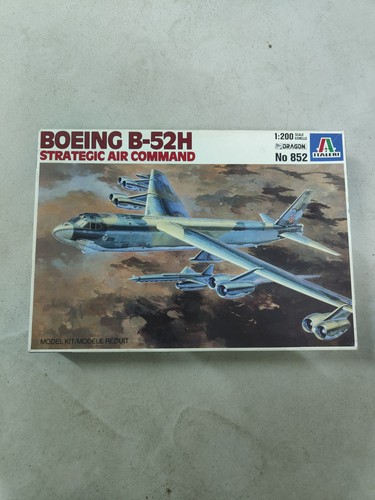 Maquette italeri boeing b52h - italeri,