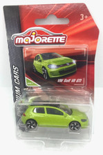 42257 MAJORETTE / PREMIUM CARS 2024 / VOLKSWAGEN GOLF VII GTI VERT