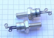 1x Sescosem  2N1774A TO64 Thyristor 2N 1774 A 4,7A 200V. Prix pour une pièce