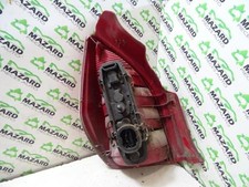 Feu arriere principal droit