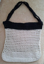BEAU SAC /FOURRE TOUT FAIT MAIN AU CROCHET FIL DE BAMBOU NEUF H 41 X  L 39 CM