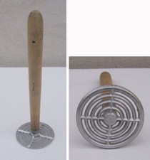 PRESSE PUREE EN BOIS ET ALUMINIUM - CUISINE - ANCIEN- VINTAGE