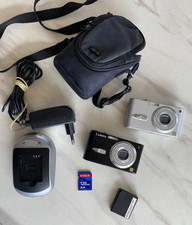 2 Panasonic Lumix DMC FX3 (1 fonctionne/1 pour pièces)