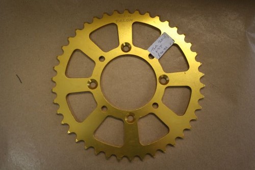 Honda tlr 250 arrière pignon - 250,
