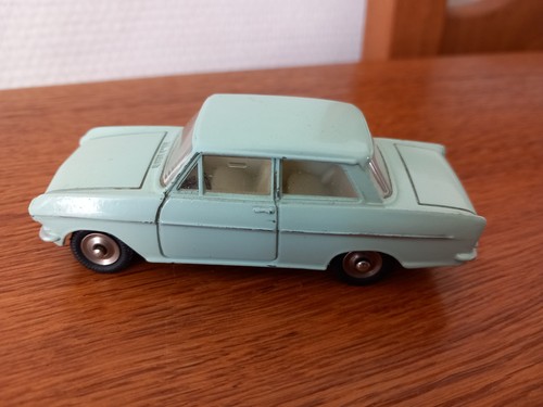 Dinky toys opel kadett - opel,