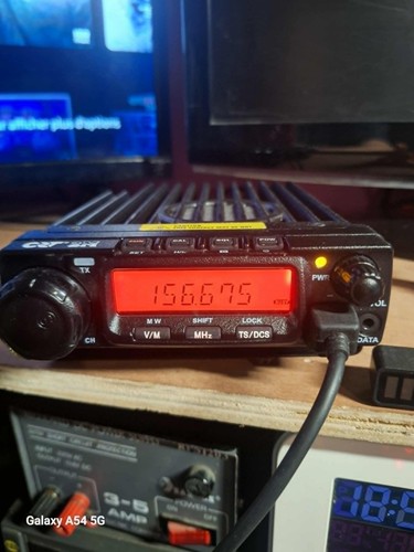 Materiel radiocommunication - de,