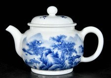 5.6" Marqué bleu blanc porcelaine paysage modèle vin théière