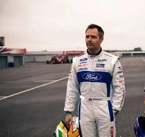 Ford kart racing - ford, suit
