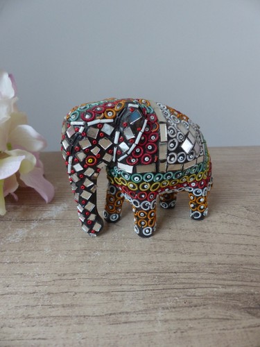 Figurine éléphant noir en - d'éléphant,