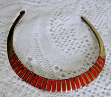 Collier torque  ras de cou