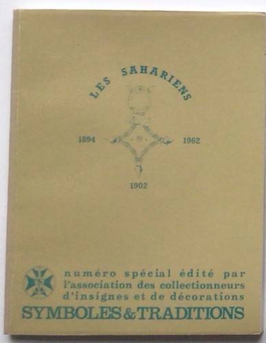 Livre insignes militaires - livre,